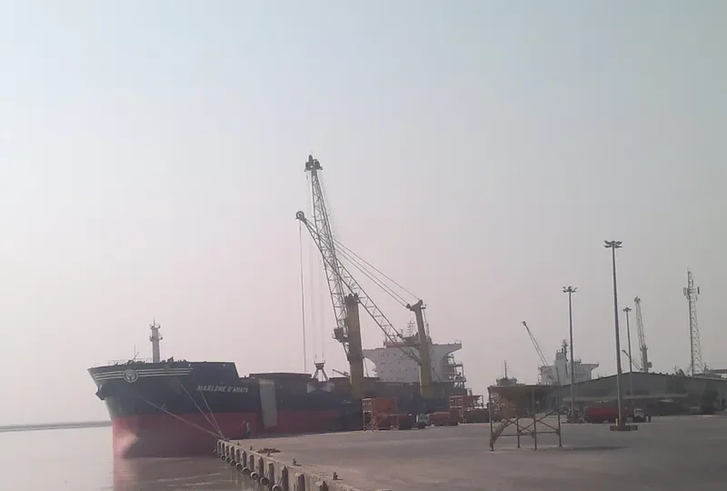 LEVANTE Bulk Carrier IMO 9457854 photo 4