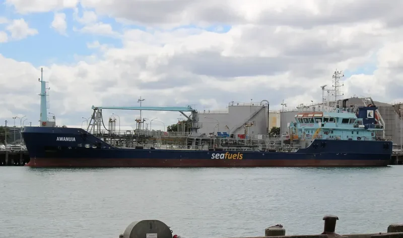 AWANUIA Tanker IMO 9458042 photo 3