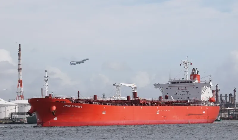 PRIME EXPRESS Tanker IMO 9459242 photo 7