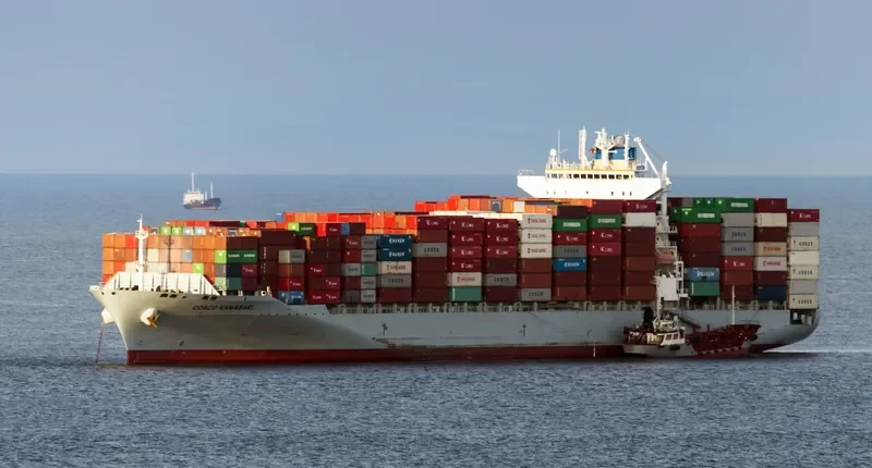 COSCO KAWASAKI Container Ship IMO 9459632 photo 2