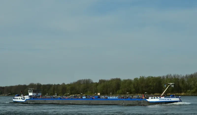 MANUEL Tanker IMO 9459929 photo 7