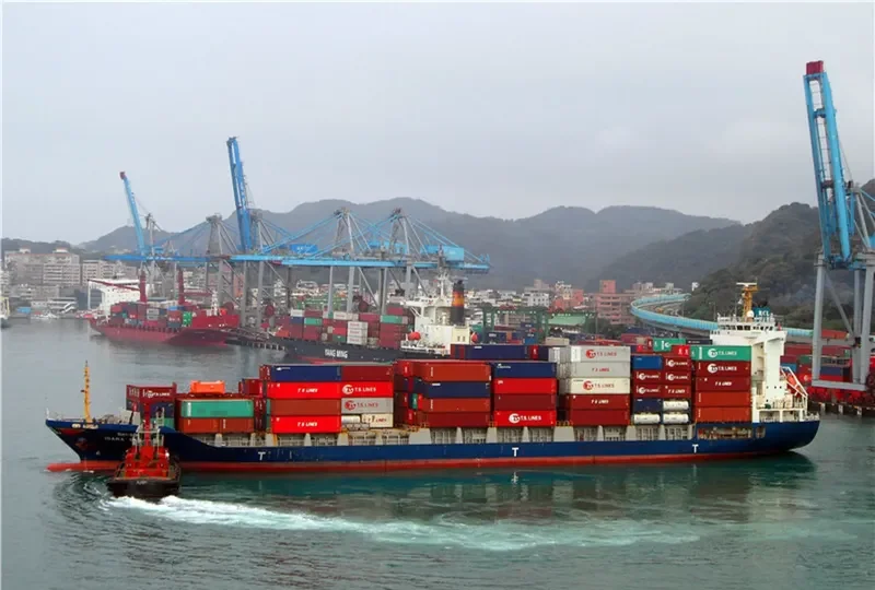 ISARA BHUM Container Ship IMO 9460071 photo 4