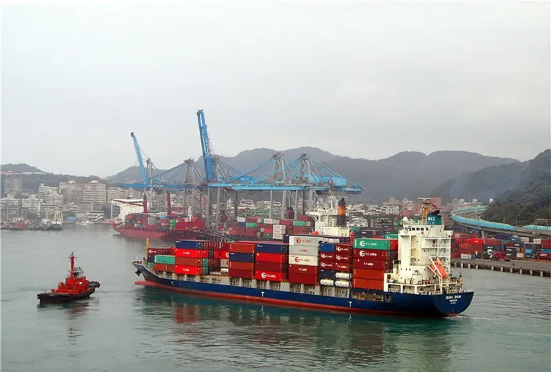 ISARA BHUM Container Ship IMO 9460071 photo 9