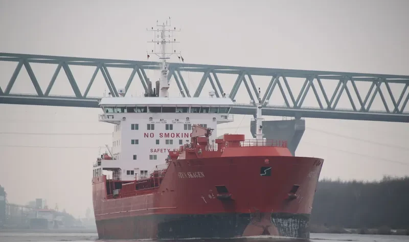 STEN SKAGEN Tanker IMO 9460239 photo 3
