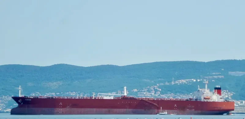 BARONESS Tanker IMO 9460576 photo 5