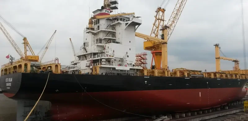 KOTA NILAM Container Ship IMO 9461647 photo 4