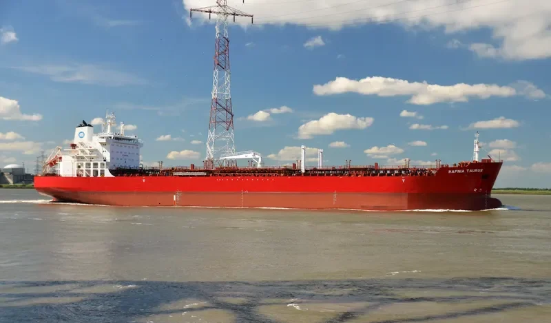 HAFNIA TAURUS Tanker IMO 9461673 photo 9