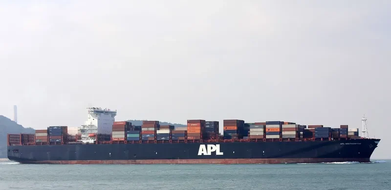 APL SOUTHAMPTON Container Ship IMO 9462017 photo 6