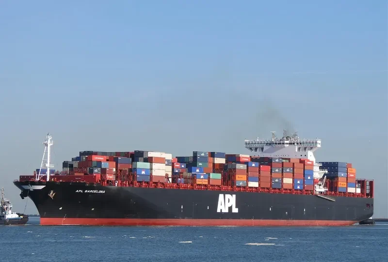 APL BARCELONA Container Ship IMO 9462043 photo 8