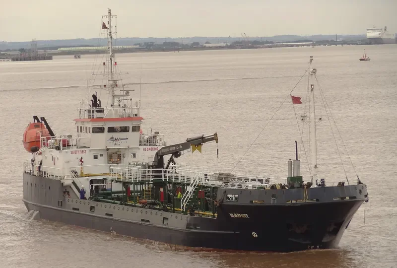 VISSEL Tanker IMO 9462093 photo 6