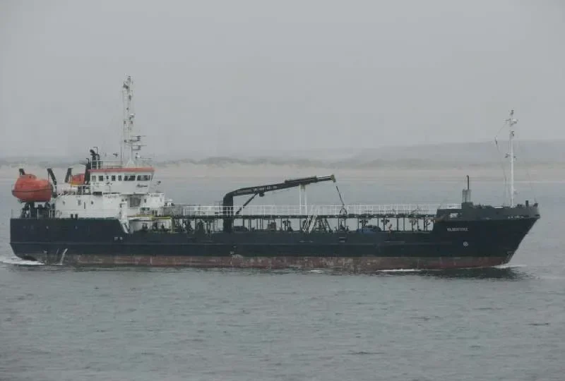 VISSEL Tanker IMO 9462093 photo 8