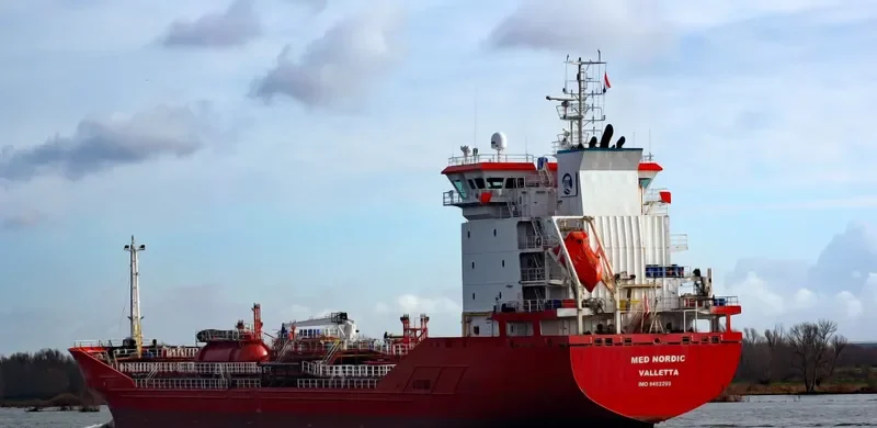 MRC LINA Tanker IMO 9462299 photo 2