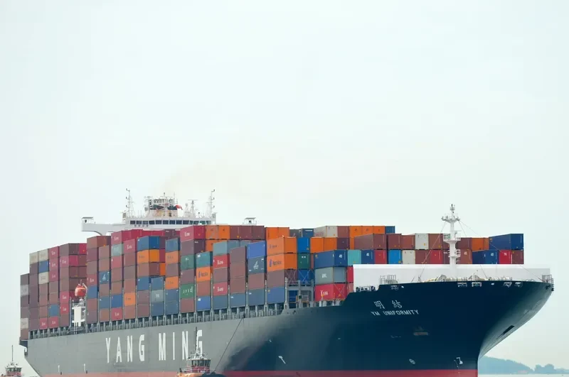 YM UNIFORMITY Container Ship IMO 9462691 photo 3