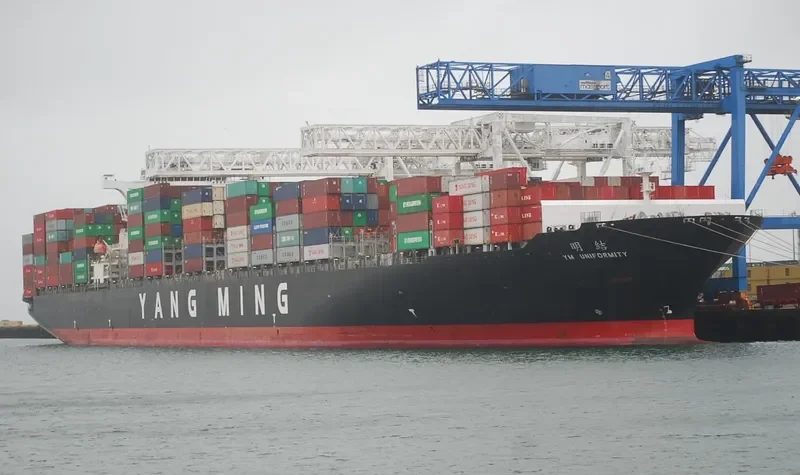 YM UNIFORMITY Container Ship IMO 9462691 photo 10