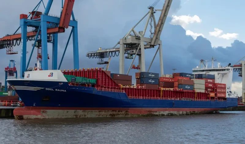 OOCL RAUMA Container Ship IMO 9462794 photo 3
