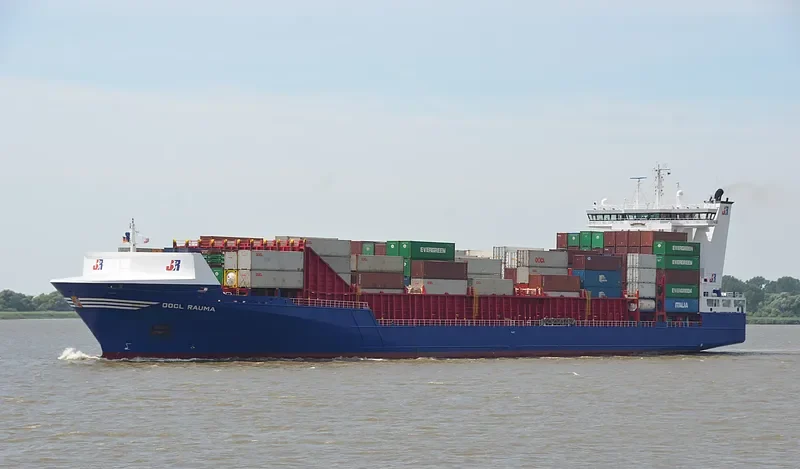 OOCL RAUMA Container Ship IMO 9462794 photo 9