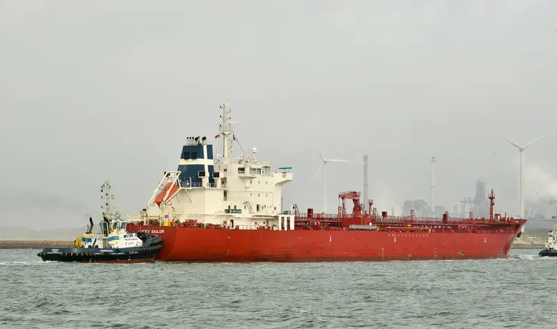 LUCKY SAILOR Tanker IMO 9464352 photo 5