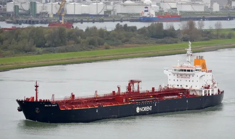 BALTIC SWIFT Tanker IMO 9464376 photo 2