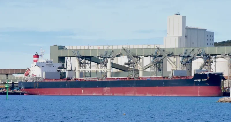 CRIMSON QUEEN Bulk Carrier IMO 9465174