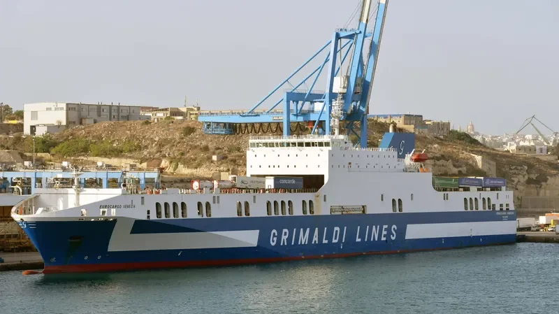 EUROCARGO VENEZIA Ro-Ro IMO 9465552