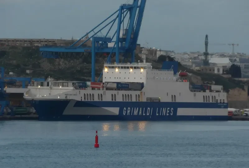 EUROCARGO VENEZIA Ro-Ro IMO 9465552 photo 2