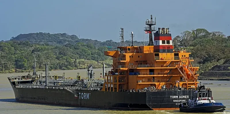 TORM AGNES Tanker IMO 9465992 photo 2