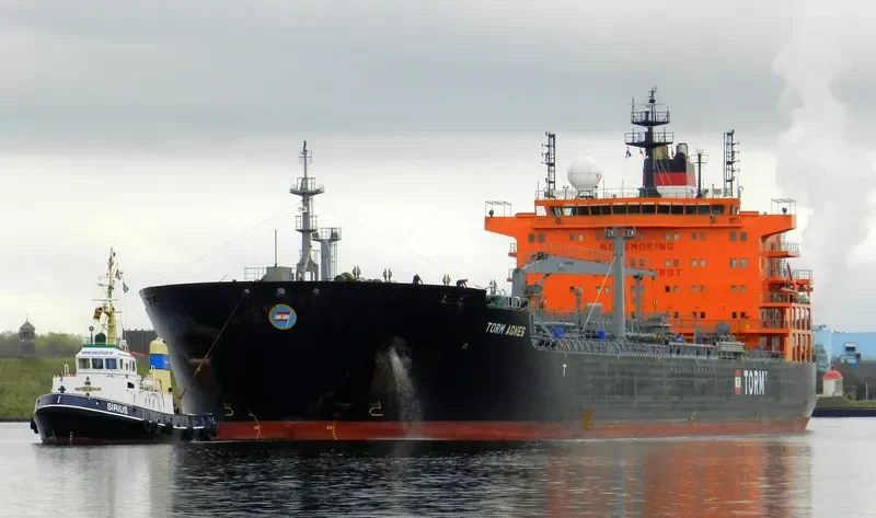 TORM AGNES Tanker IMO 9465992 photo 4