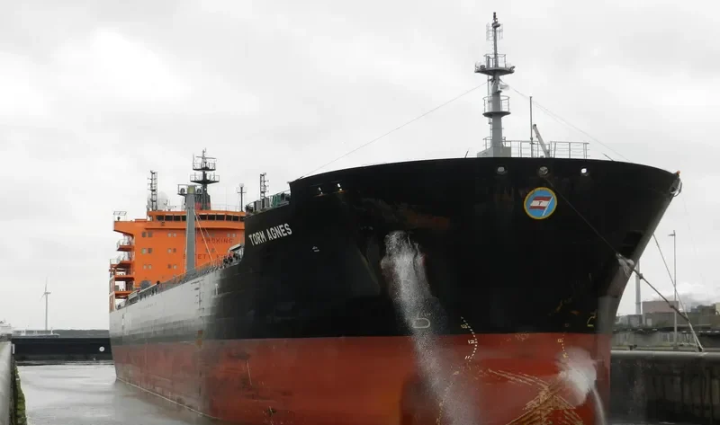 TORM AGNES Tanker IMO 9465992 photo 8