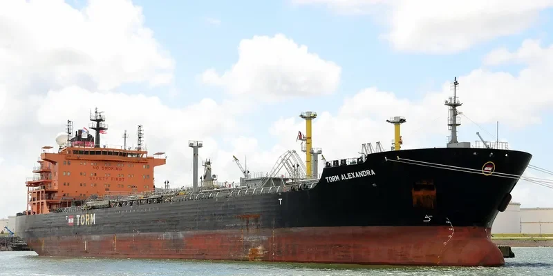 TORM ALEXANDRA Tanker IMO 9466001 photo 10