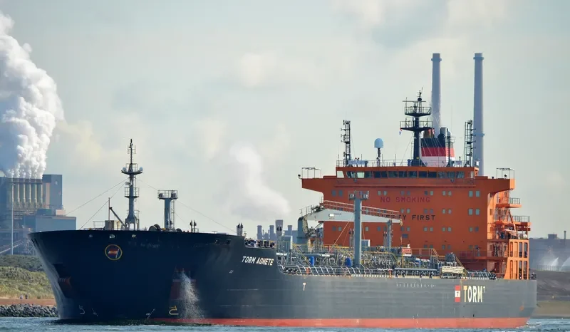 TORM AGNETE Tanker IMO 9466013 photo 6