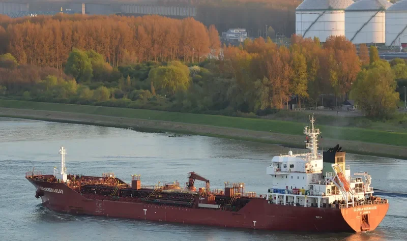 SLOMAN HERAKLES Tanker IMO 9466726 photo 10