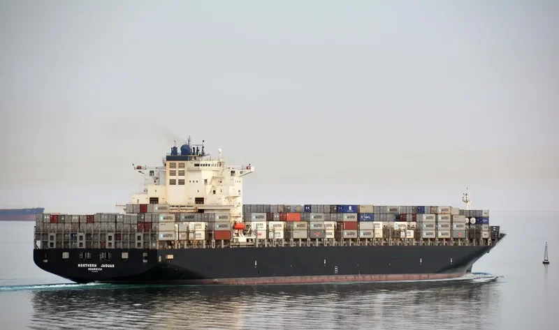 NORTHERN JAGUAR Container Ship IMO 9466972 photo 2