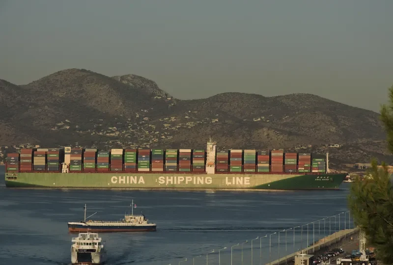 CSCL MARS Container Ship IMO 9467287 photo 3