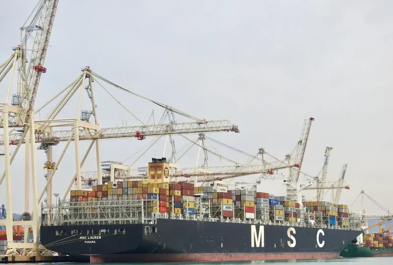 MSC LAUREN Container Ship IMO 9467407 photo 3