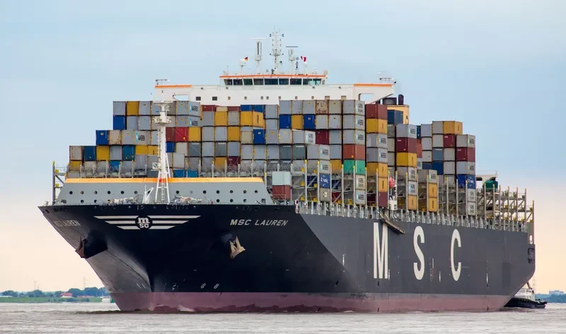 MSC LAUREN Container Ship IMO 9467407 photo 7