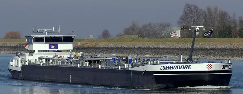 COMMODORE Tanker IMO 9468504 photo 3