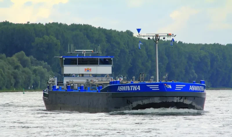 ASWINTHA Tanker IMO 9468566 photo 4