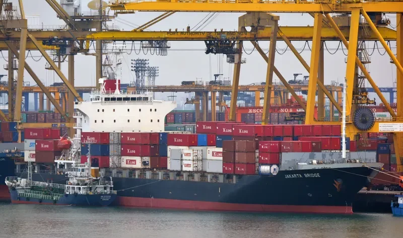 INTERASIA RESILIENCE Container Ship IMO 9470741 photo 2