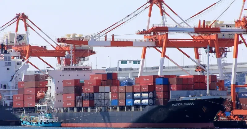 INTERASIA RESILIENCE Container Ship IMO 9470741 photo 5