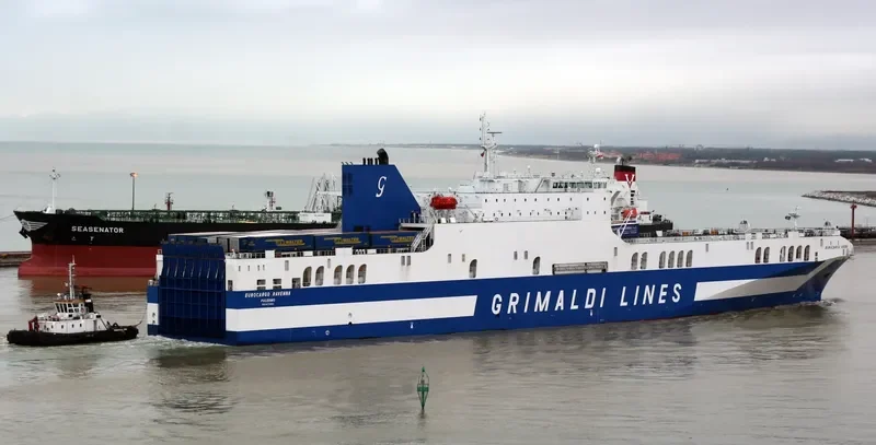 EUROCARGO RAVENNA Ro-Ro IMO 9471056 photo 7