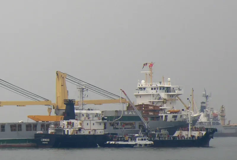LUMINOUS Tanker IMO 9471446 photo 3
