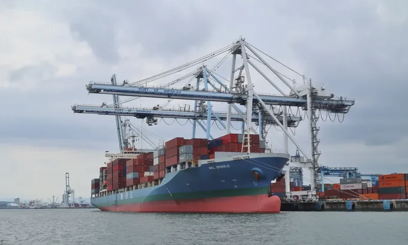 MOL SPARKLE Container Ship IMO 9472567
