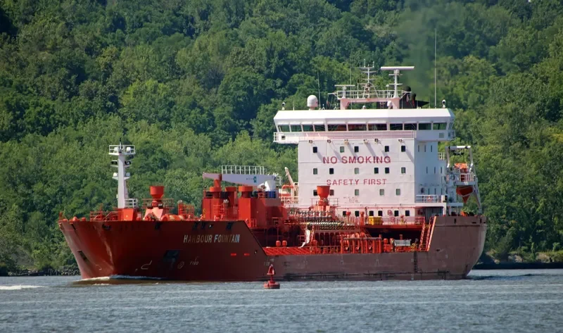 HARBOUR FOUNTAIN Tanker IMO 9473107 photo 4