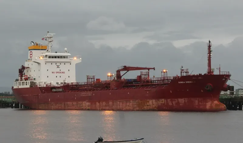 J C BAZAN Tanker IMO 9473937 photo 2