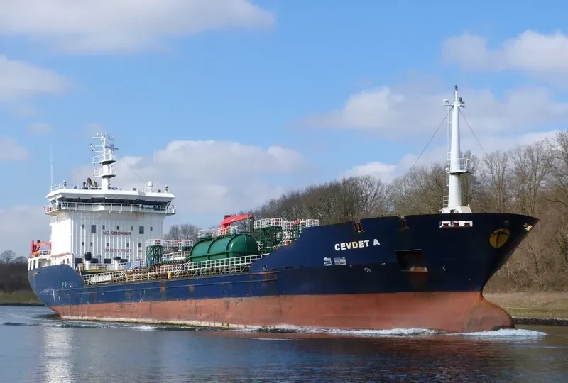 RUBINO Tanker IMO 9474450 photo 6