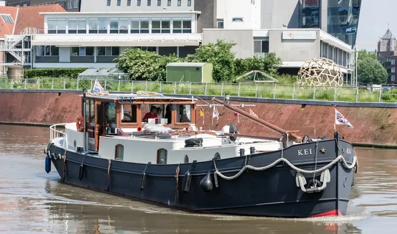 KEI Tanker IMO 9475387 photo 5