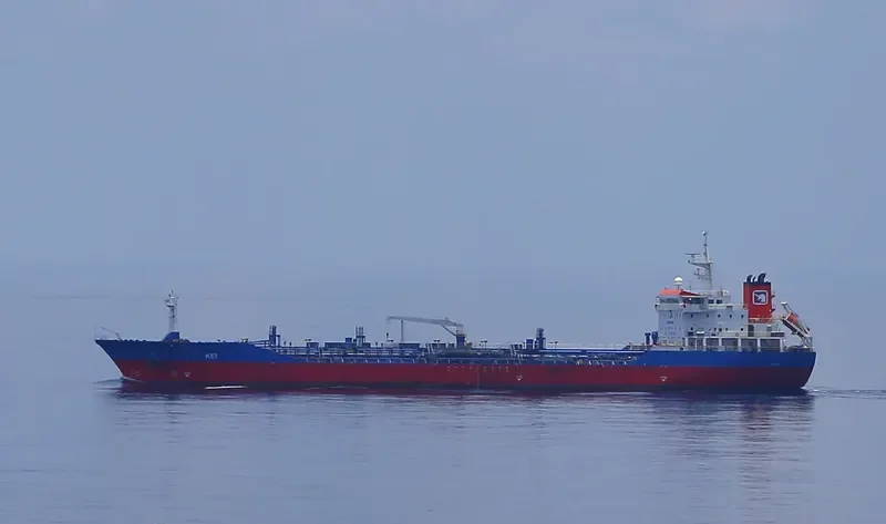 KEI Tanker IMO 9475387 photo 9