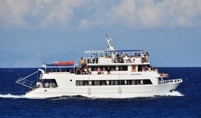 DISCOVERY Passenger Ship IMO 9475959 photo 4