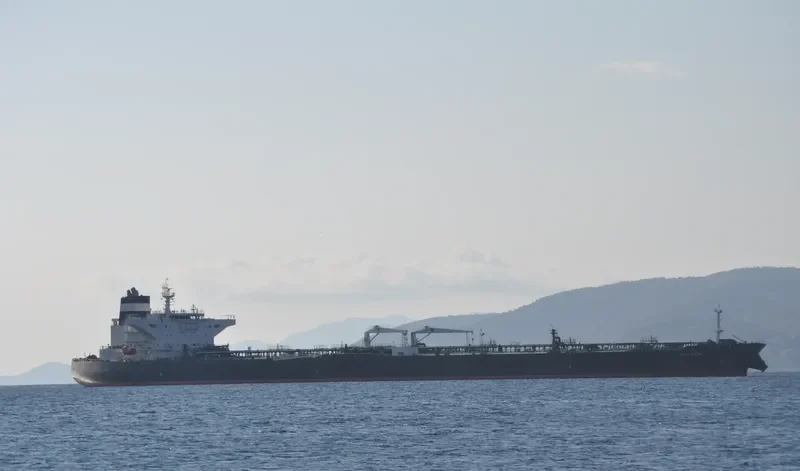 AMAZON Tanker IMO 9476654 photo 9