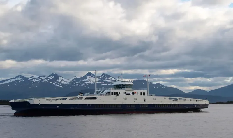 ROMSDALSFJORD Ro-Ro IMO 9477139